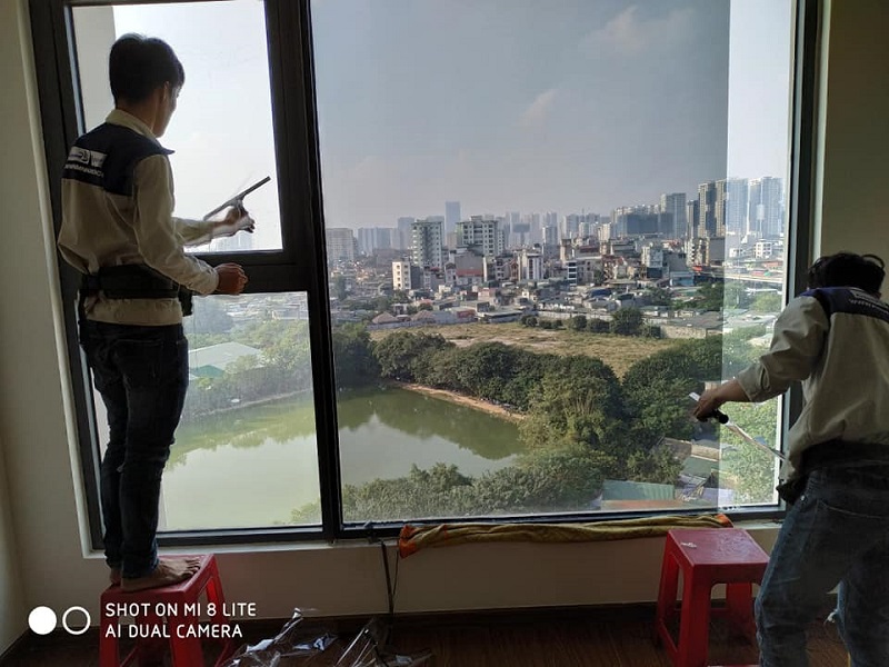 phim-cach-nhiet-anygard8